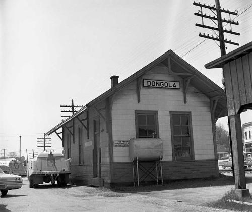 train depot in Dongola Illinois